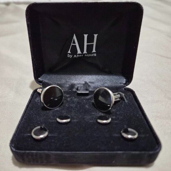 New Cuff Links Set - Picture 1 of 5